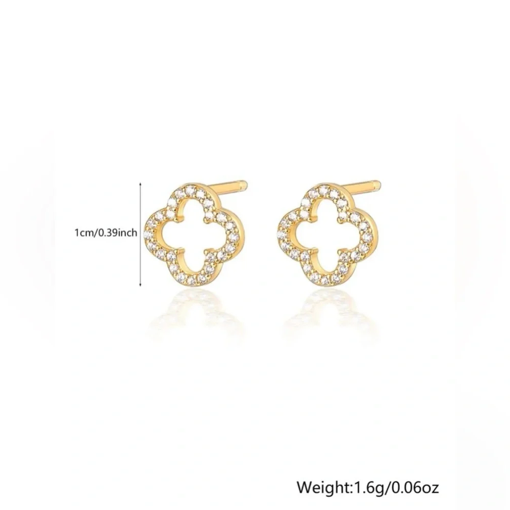 S925Stamped Silver Clover Design Earrings NWT - Picture 6 of 6